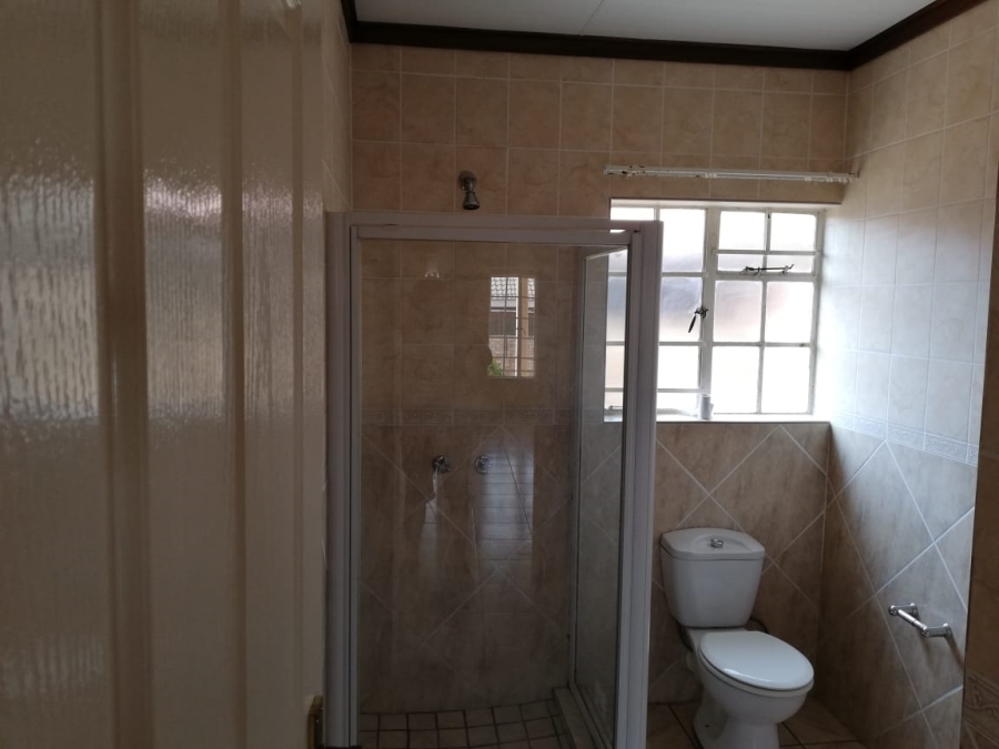 To Let 2 Bedroom Property for Rent in Meiringspark North West